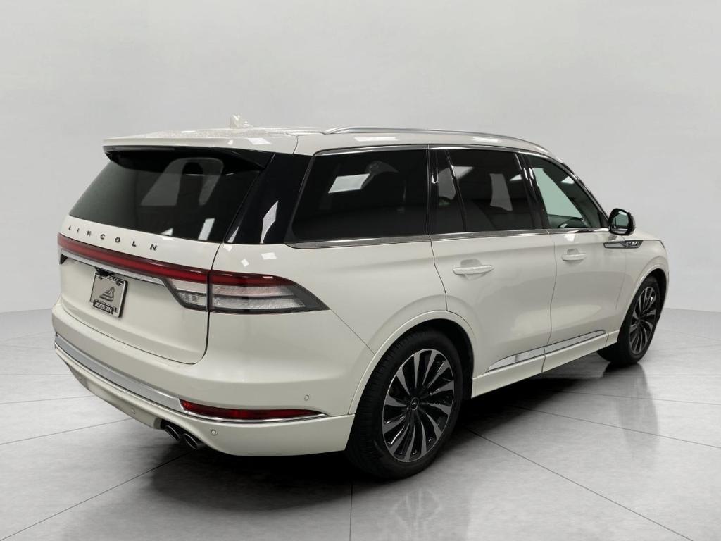 used 2022 Lincoln Aviator car, priced at $40,616