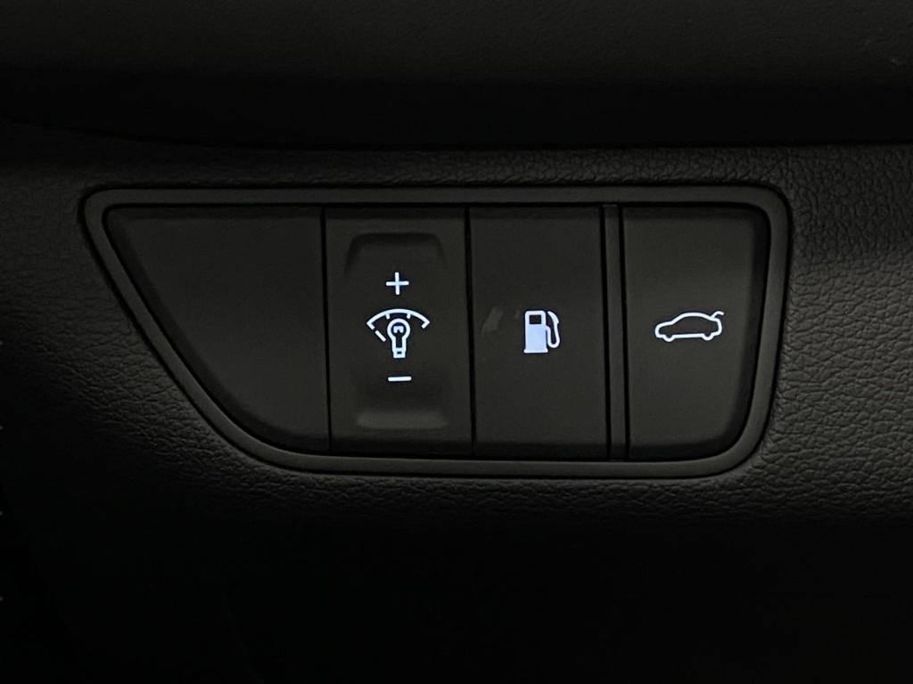 new 2026 Genesis G70 car, priced at $58,095