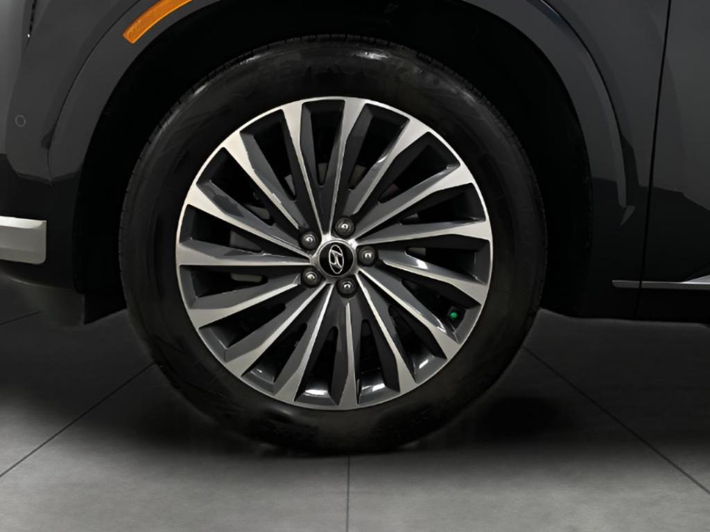 used 2024 Hyundai Palisade car, priced at $43,441