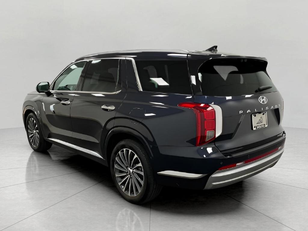 used 2024 Hyundai Palisade car, priced at $43,441
