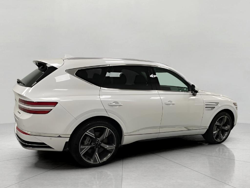 used 2025 Genesis GV80 car, priced at $70,914