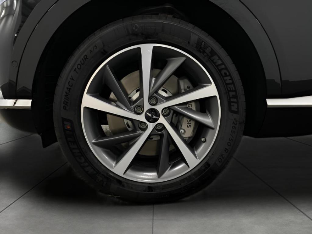 new 2025 Genesis GV80 car, priced at $77,084