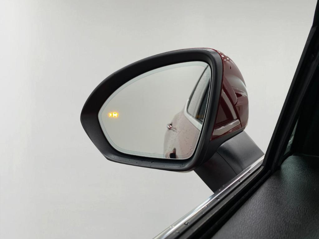 used 2023 Buick Envision car, priced at $34,944