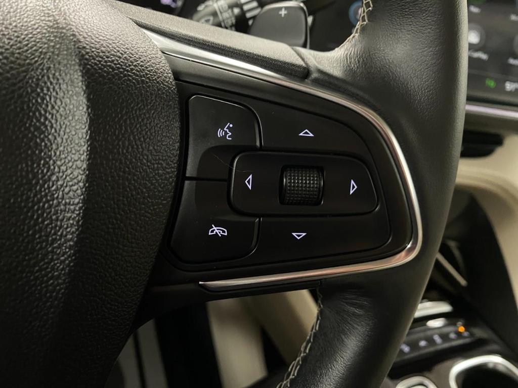 used 2023 Buick Envision car, priced at $34,944