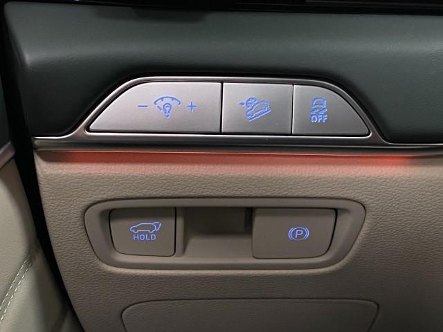 new 2025 Genesis GV80 Coupe car, priced at $82,335