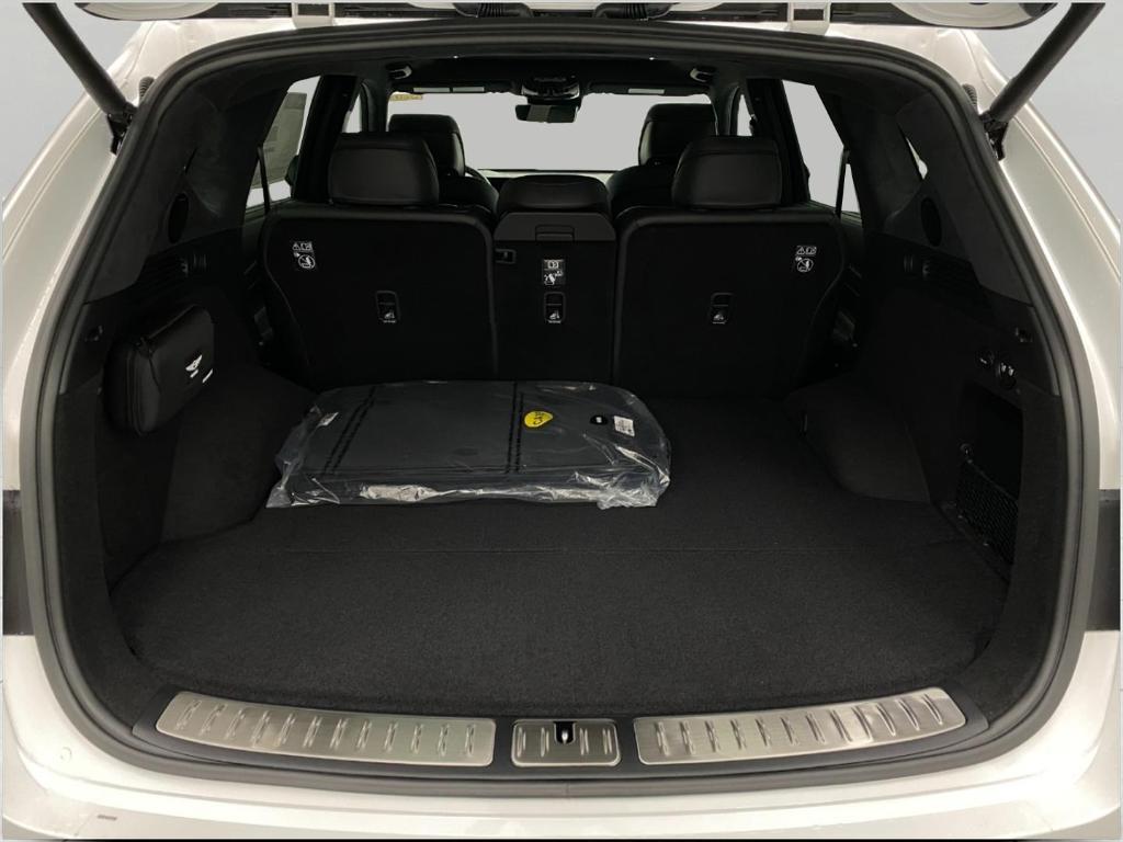 new 2026 Genesis GV80 car, priced at $85,965