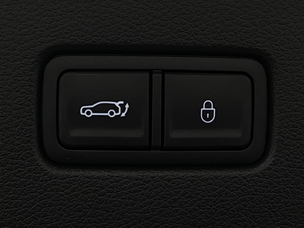 new 2026 Genesis GV80 car, priced at $85,965