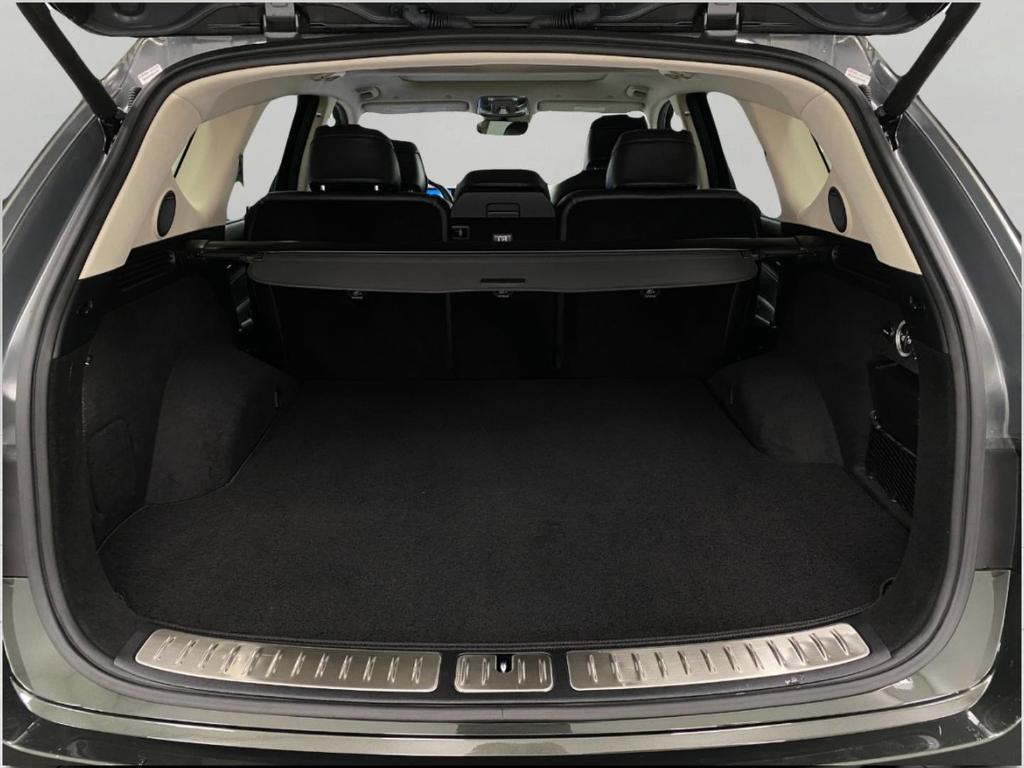 used 2025 Genesis GV80 car, priced at $62,658