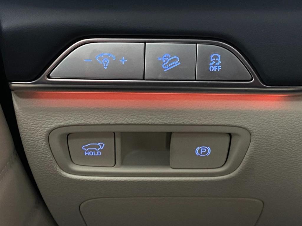 used 2025 Genesis GV80 car, priced at $69,423