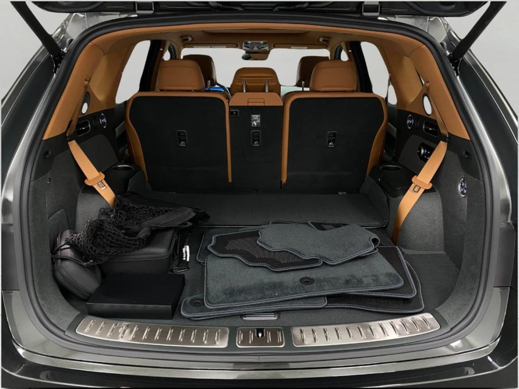 new 2026 Genesis GV80 car, priced at $78,350