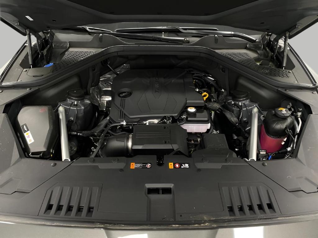 new 2025 Genesis GV80 car, priced at $60,820