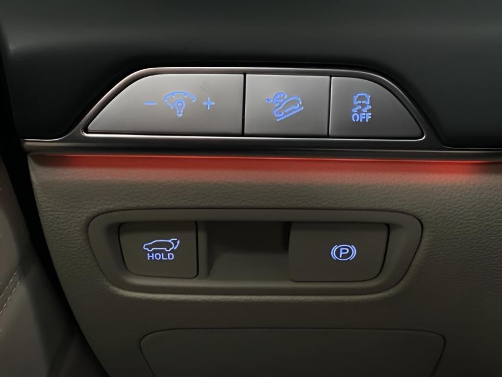 new 2025 Genesis GV80 car, priced at $60,820