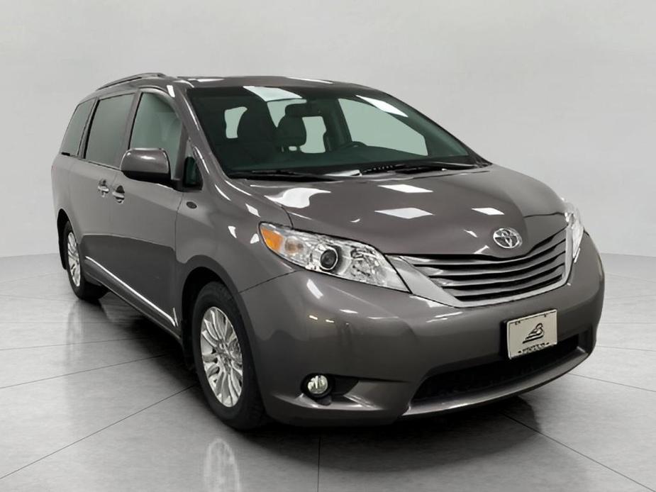 used 2016 Toyota Sienna car, priced at $28,490