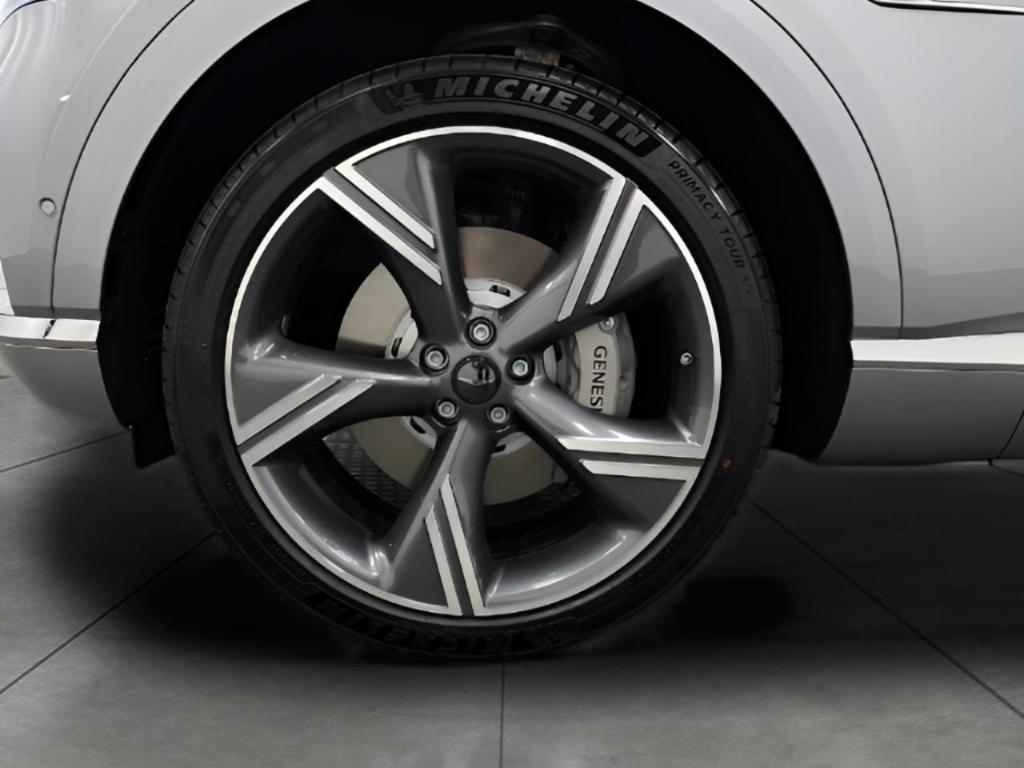 new 2025 Genesis GV80 car, priced at $82,670