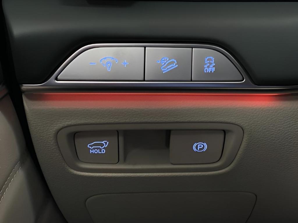 new 2025 Genesis GV80 car, priced at $57,189