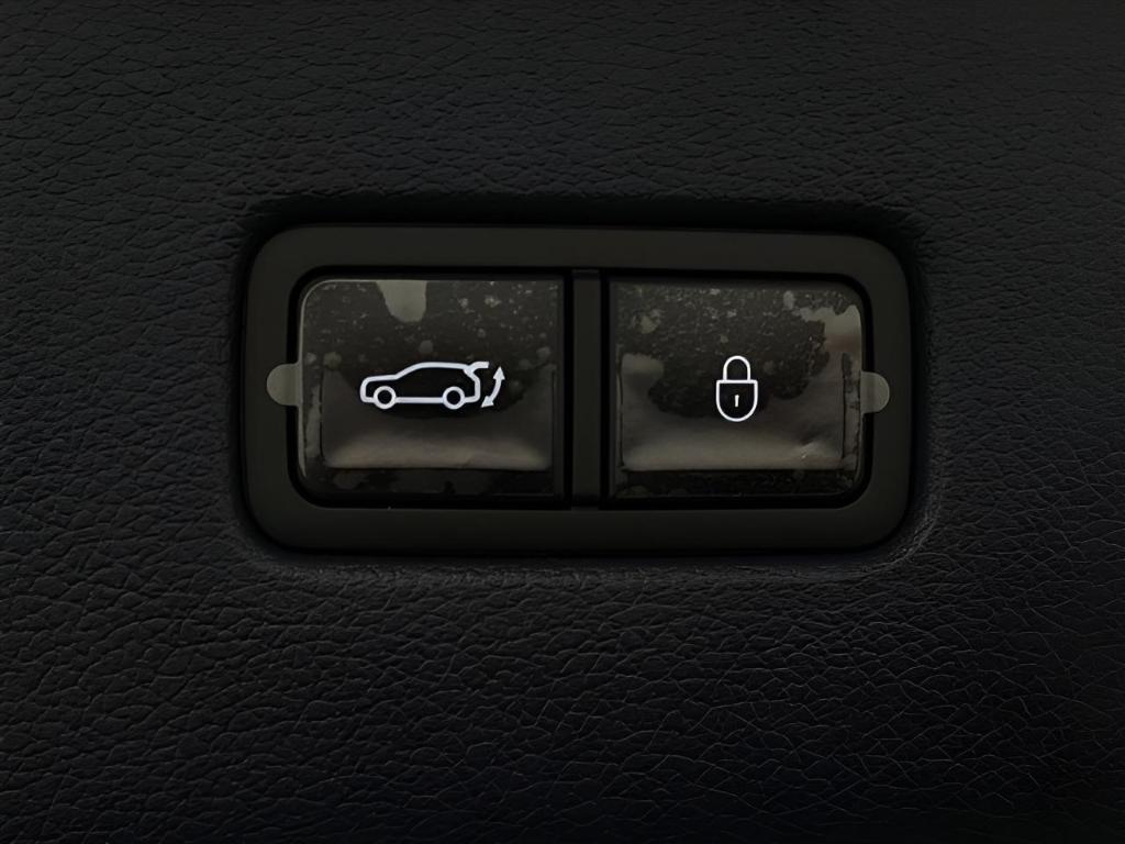 new 2025 Genesis GV80 car, priced at $82,750