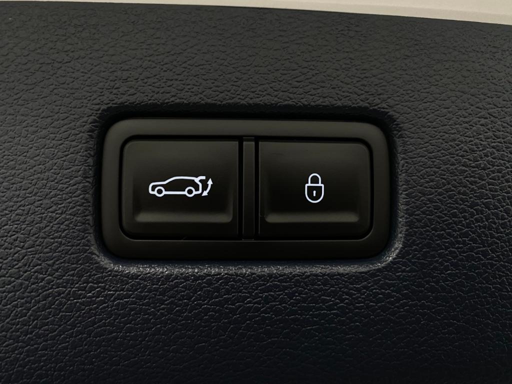 used 2025 Genesis GV80 car, priced at $71,425