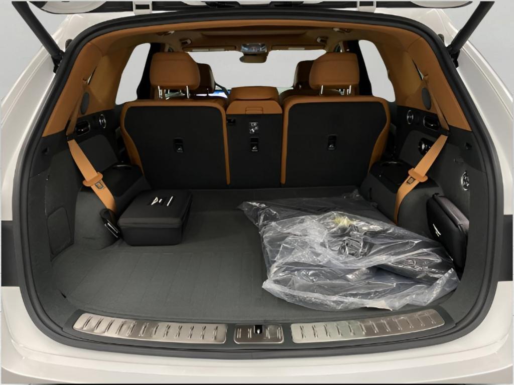 new 2026 Genesis GV80 car, priced at $75,900