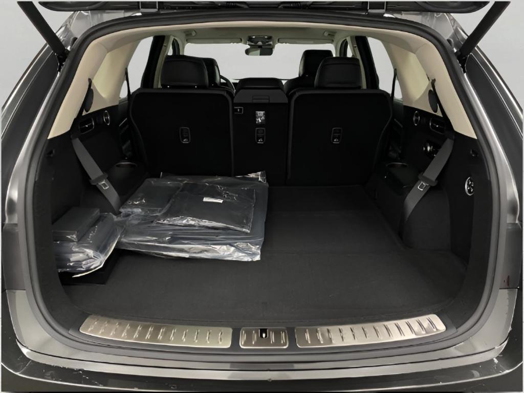 new 2025 Genesis GV80 car, priced at $76,690