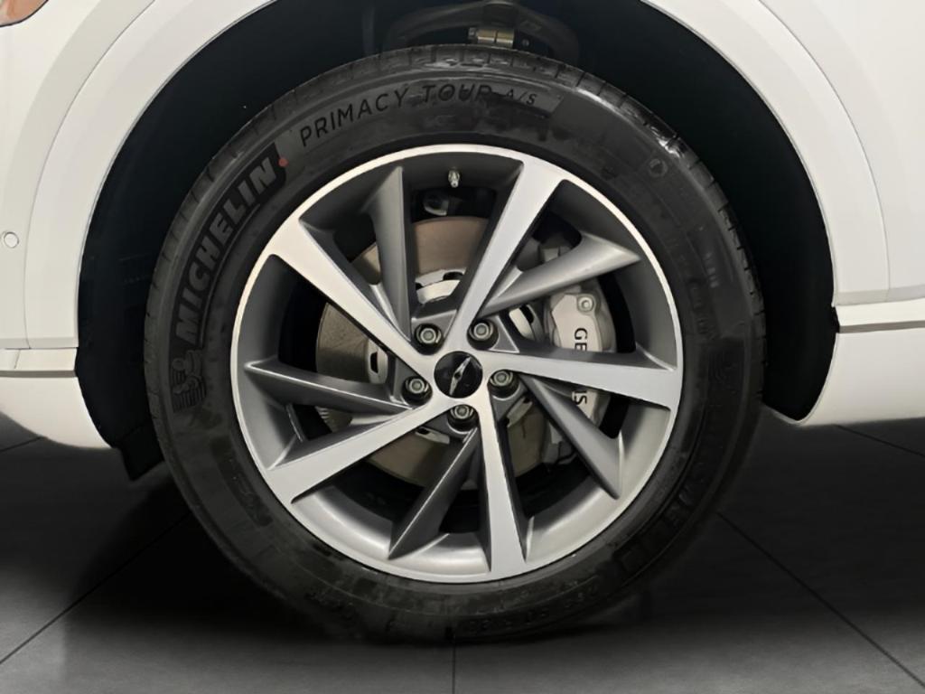 new 2026 Genesis GV80 car, priced at $70,405