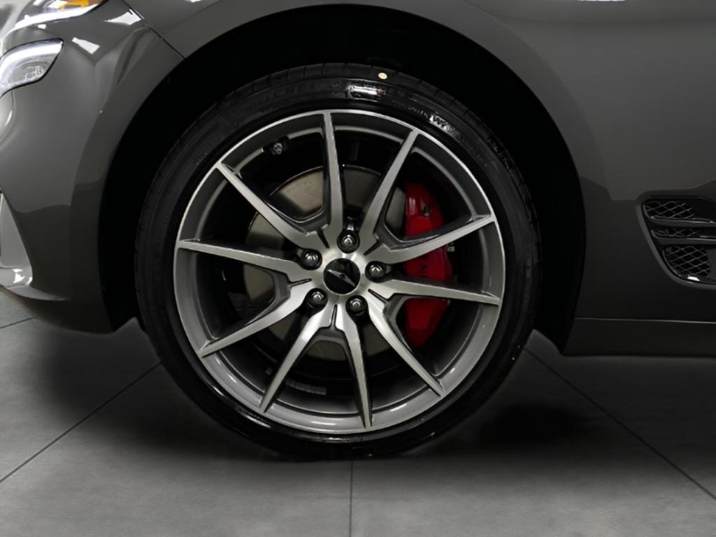 new 2025 Genesis G70 car, priced at $45,187