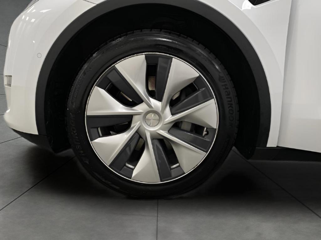 used 2021 Tesla Model Y car, priced at $27,977