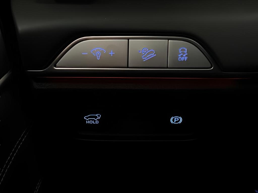 new 2025 Genesis GV80 car, priced at $68,750