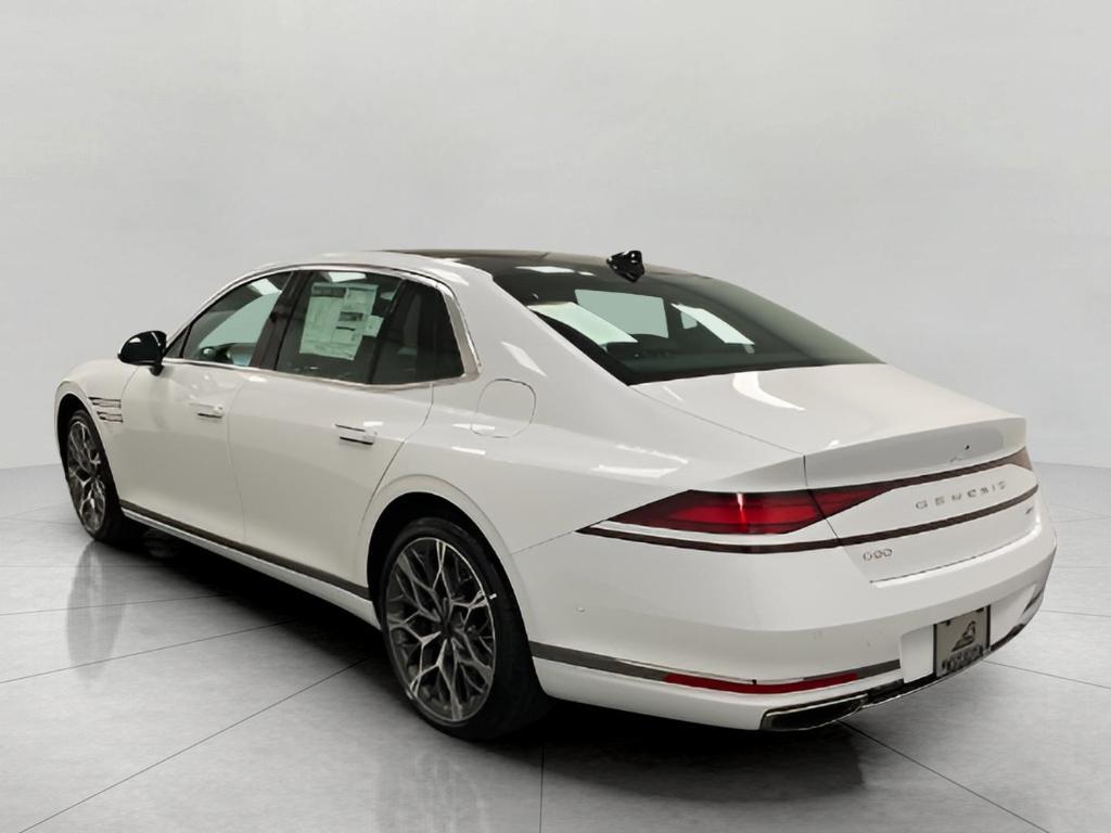 new 2025 Genesis G90 car, priced at $102,305