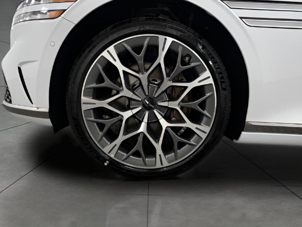 new 2025 Genesis G90 car, priced at $102,305
