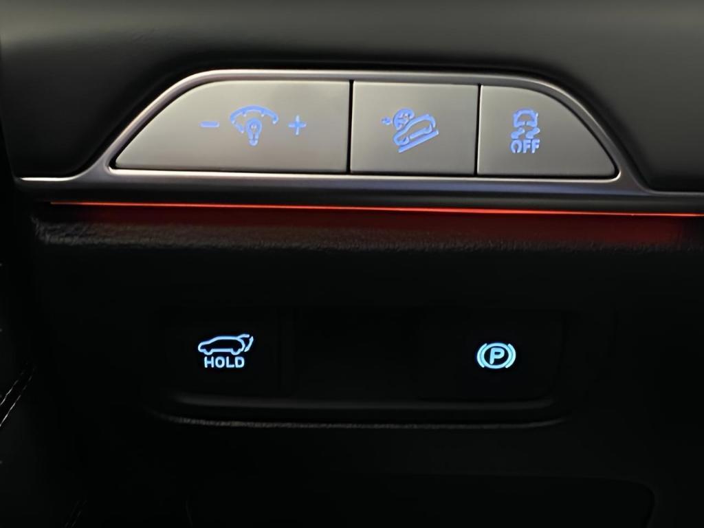 new 2025 Genesis GV80 car, priced at $76,670