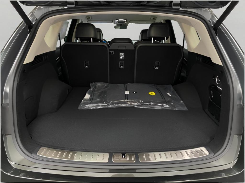 new 2025 Genesis GV80 car, priced at $60,970