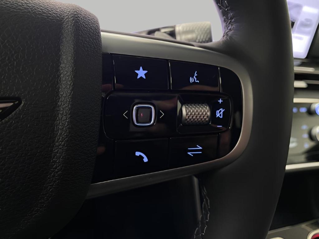 new 2025 Genesis GV80 car, priced at $60,970