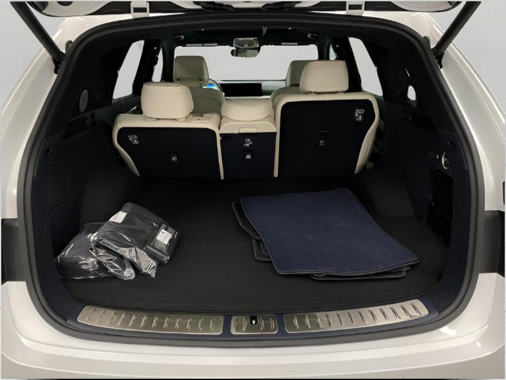 new 2025 Genesis GV80 car, priced at $82,824