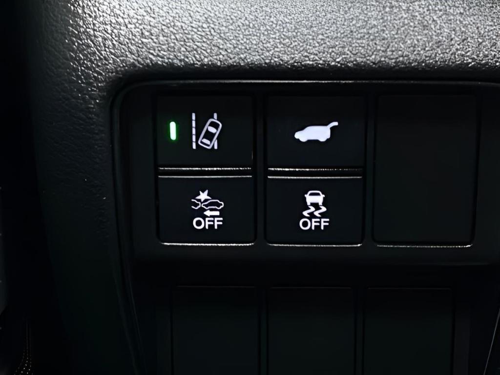 used 2022 Honda CR-V car, priced at $30,990