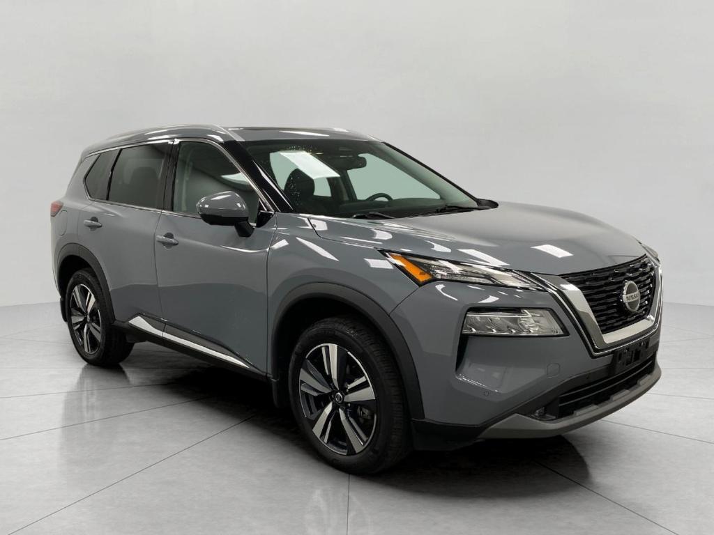 used 2021 Nissan Rogue car, priced at $24,702