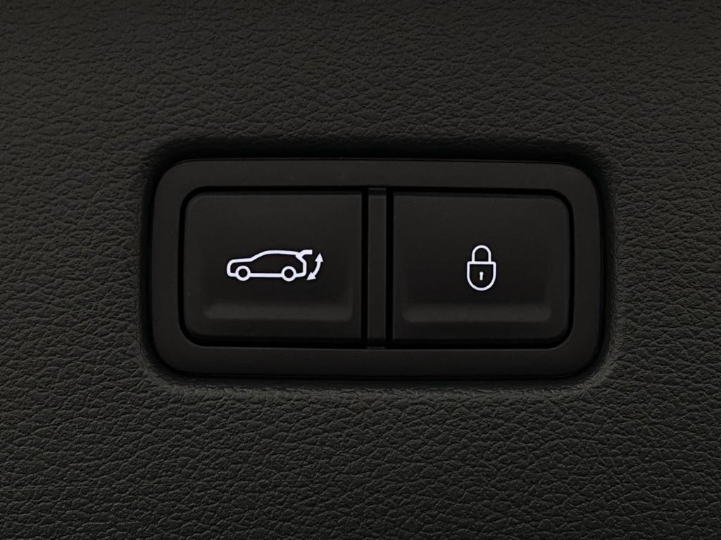 new 2026 Genesis GV80 car, priced at $84,925