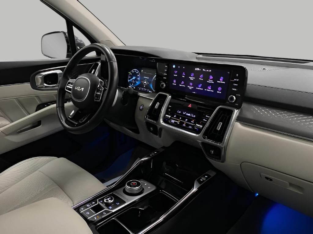 used 2024 Kia Sorento Hybrid car, priced at $36,978
