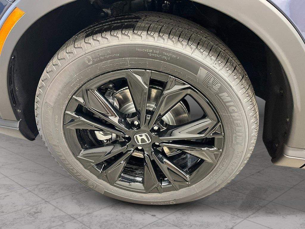 new 2026 Honda CR-V Hybrid car, priced at $42,990