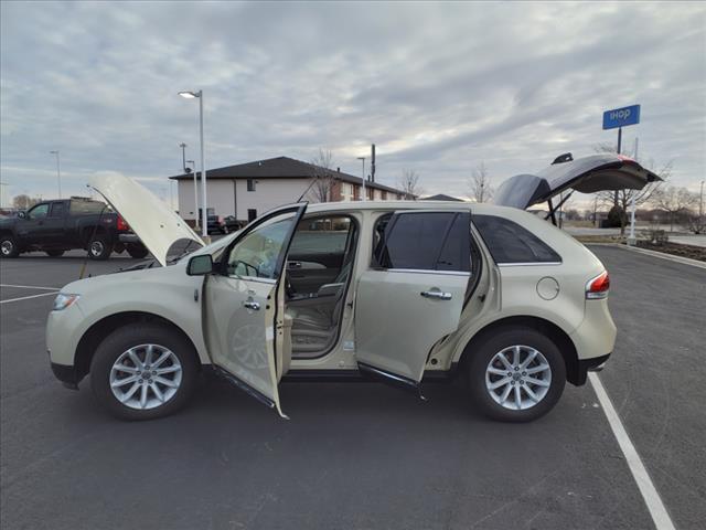 used 2015 Lincoln MKX car, priced at $7,895