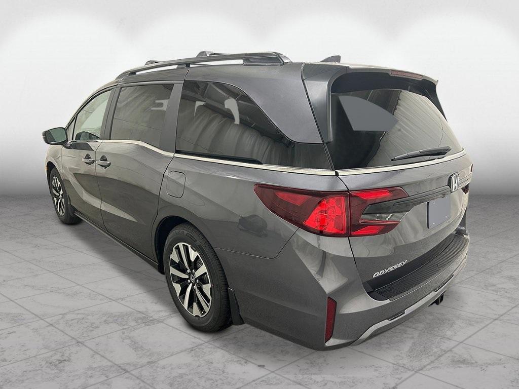 new 2026 Honda Odyssey car, priced at $42,683