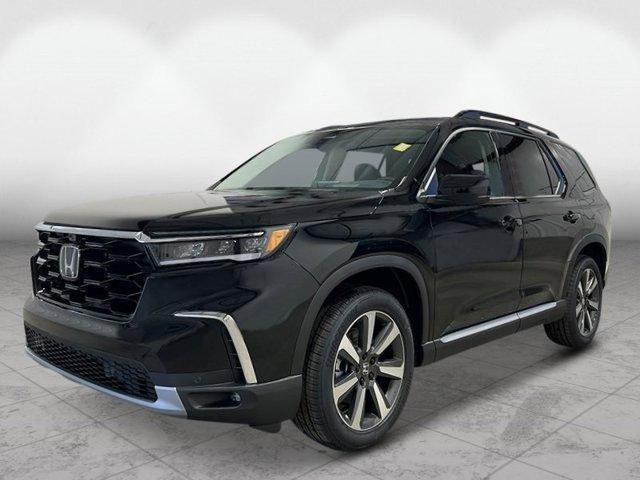 new 2025 Honda Pilot car, priced at $51,225