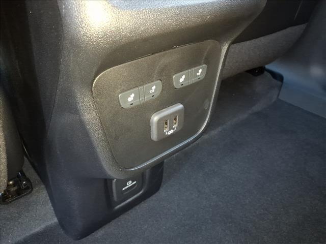 used 2022 Chevrolet Equinox car, priced at $21,387