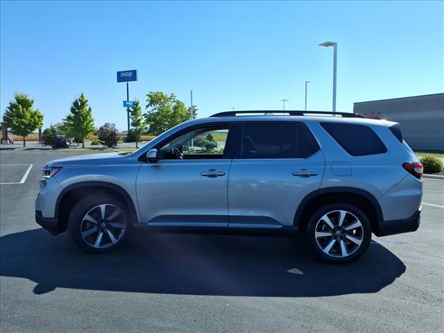 used 2023 Honda Pilot car, priced at $42,945