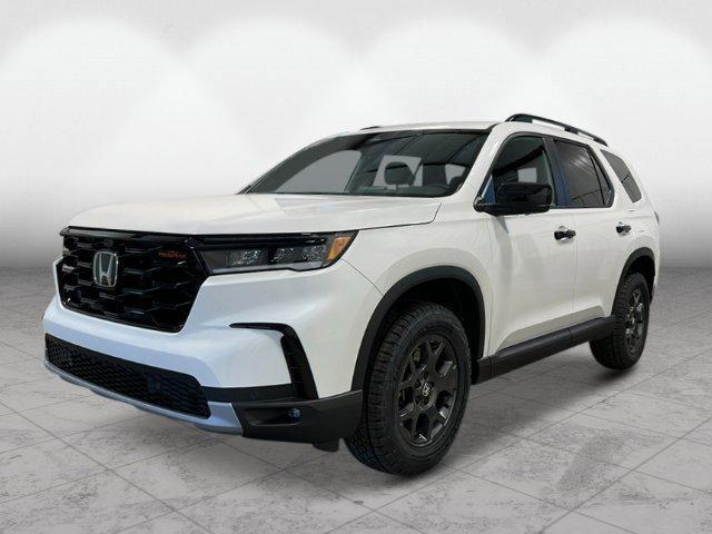new 2025 Honda Pilot car, priced at $48,259