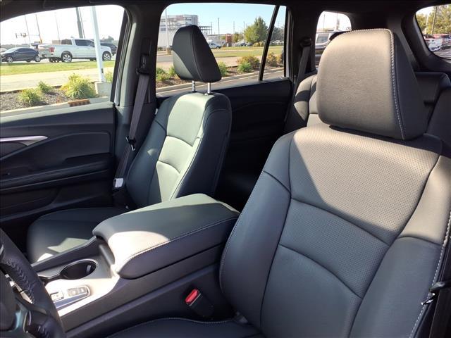 used 2025 Honda Passport car, priced at $34,997