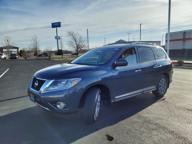 used 2016 Nissan Pathfinder car, priced at $11,995