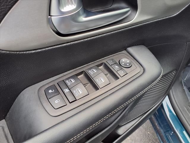 used 2023 Chrysler Pacifica car, priced at $38,865