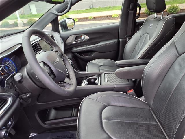 used 2023 Chrysler Pacifica car, priced at $38,865