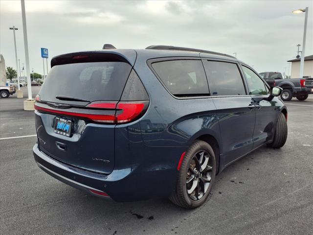 used 2023 Chrysler Pacifica car, priced at $38,865