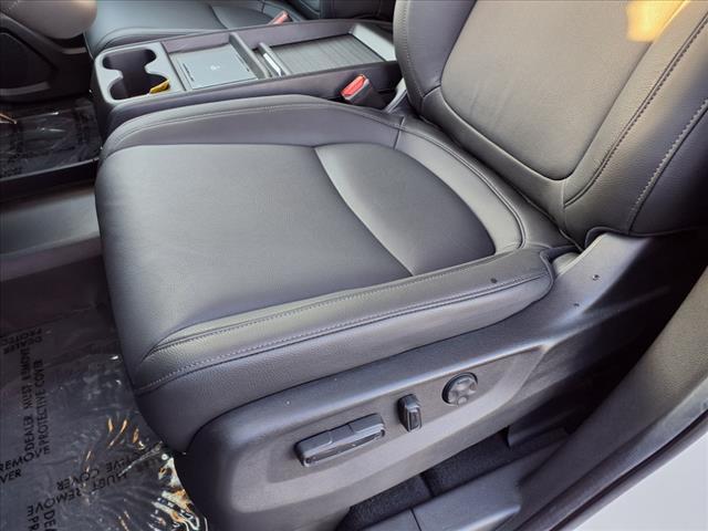 used 2025 Honda Odyssey car, priced at $41,485